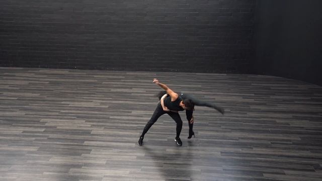 The Pussycat Dolls - React смотреть онлайн