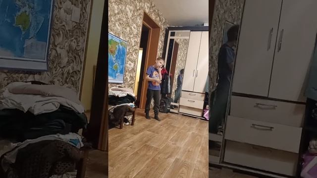 2 часть друг показывает стили животных смотреть онлайн