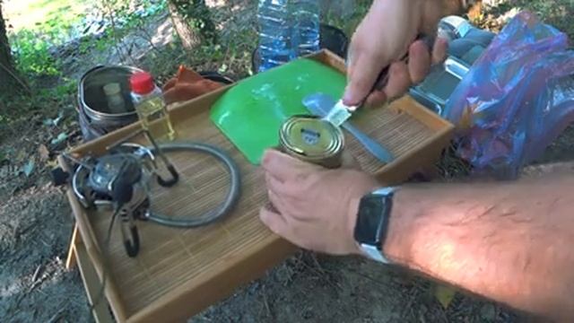 НОЧЕВКА в машине 4x4 | Армейский котелок в походе смотреть онлайн