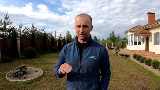 Как сделать красивый газон на даче. Аэрацция газона . Подкормка газона. Газон своими руками смотреть онлайн