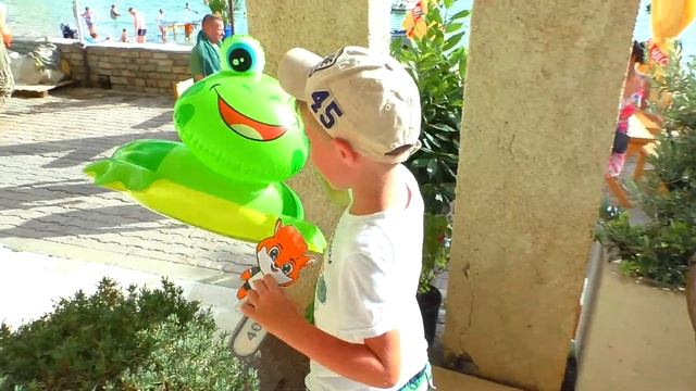 Лесик из морских камешек. Антистресс своими руками смотреть онлайн