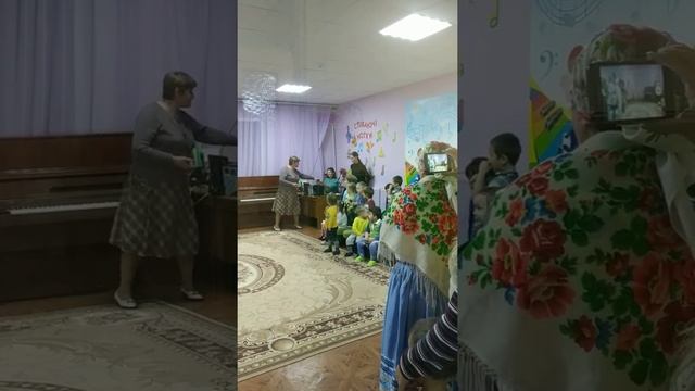 12.12.2018.Ваня в садике после сказки " Рукавичка" смотреть онлайн