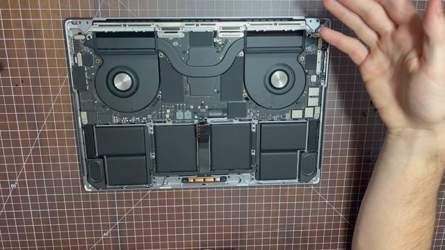 Back Cover Removal Look Inside New 2021 MacBook Pro 16 inch M1 Pro M1 Max смотреть онлайн