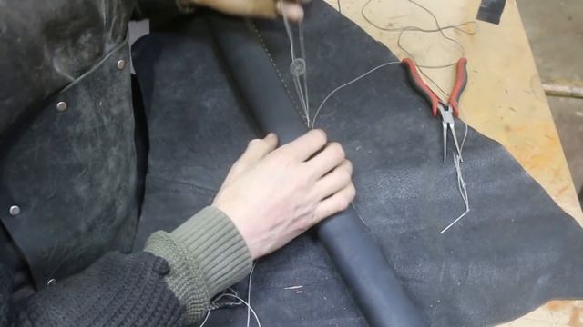Forging a Samurai sword, part 7, making the scabbard. смотреть онлайн