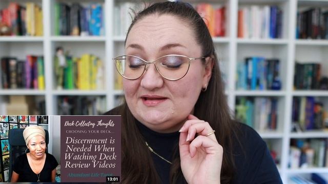 Favourite Tarot & Oracle Decks, Books, and Tarot Video Recommendations for October! смотреть онлайн