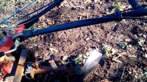 Пашем плугом на мотоблоке. Нюансы