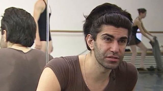 Николай Цискаридзе решил заняться бизнесом и зарегистрировал свои имя-фамилию как товарный знак. смотреть онлайн