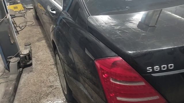 удаление катализаторов Mercedes-AMG S600 5,5l би турбо(2турбины) V12 мотор +25% мощности,тачка дыши