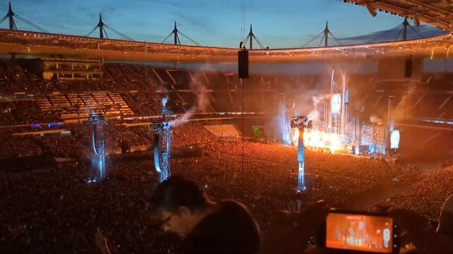Rammstein - Du Hast - 22/07/2023 Live Au Stade De France (smartphone)