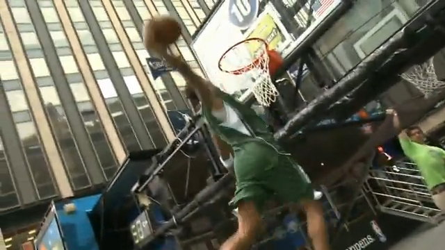 Sprite Slam Dunk Showdown: New York Winner Brandon Stewart смотреть онлайн