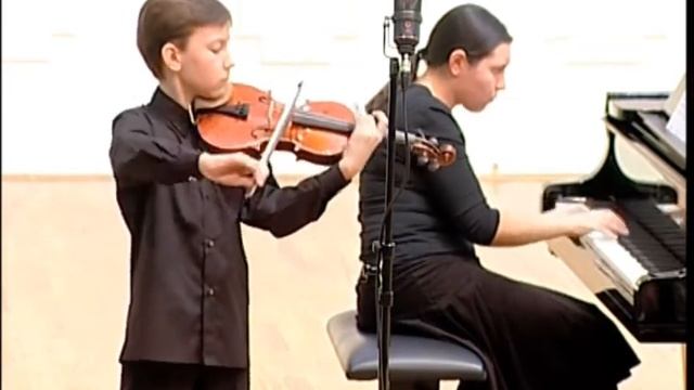 Manuel de Falla, Danse Espagnole - Islyamov Ravil, 10 years old смотреть онлайн