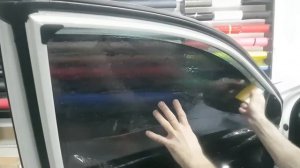 Как легко затонировать стекла автомобиля сэкономив на сервисе. Многоразовая тонировка.