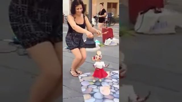 Классно танцует кукла с Армянской песней!!! смотреть онлайн