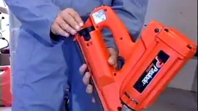 Газовый монтажный гвоздезабивной пистолет смотреть онлайн