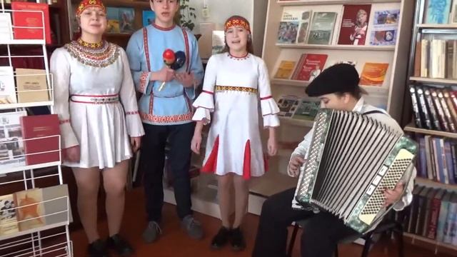 Тойси. Ансамбль "Мерчен" смотреть онлайн