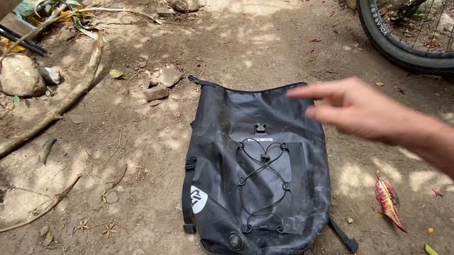 BEST Bike Pannier Review | My Thoughts After 3,500 Miles Bikepacking! смотреть онлайн