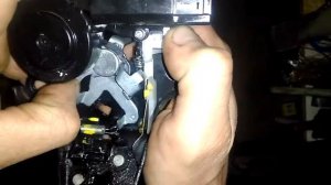 Ремонт замка багажника Тойота Авенсис