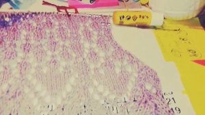 Убавки для проймы ажурного платья спицами