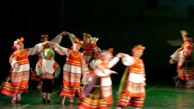 Заслуженный коллектив Народного творчества России Ансамбль танца "Россияночка". ТИМОНЯ смотреть онлайн