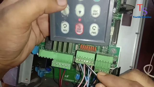 Ls IP5A VFD 3wire operation & parameter set | Digital push смотреть онлайн