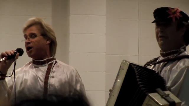 Russian Folk Song with Accordion- Vladimir Malchik смотреть онлайн