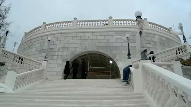 Про реконструкцию спуска к Уралу смотреть онлайн