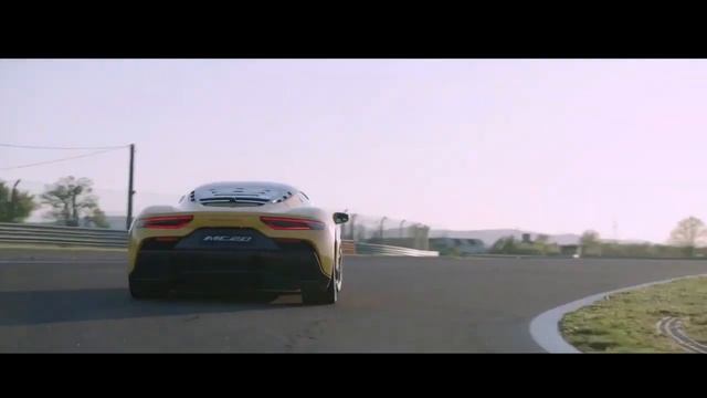 Maserati MC20 Новый Итальянский суперкар! смотреть онлайн
