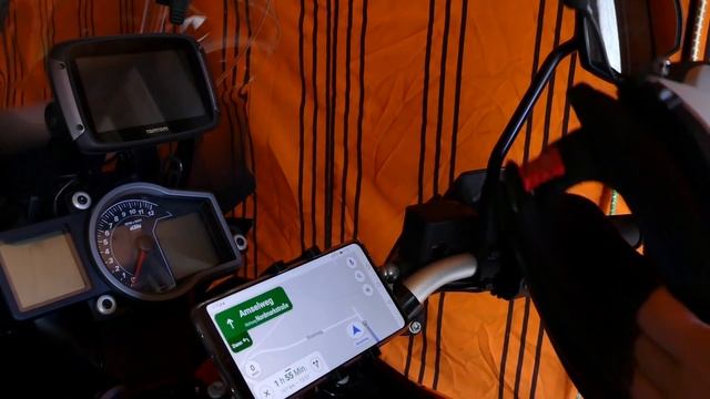 Navigieren auf dem Motorrad | Navi oder Smartphone? Mit oder ohne Intercom-Headset? смотреть онлайн