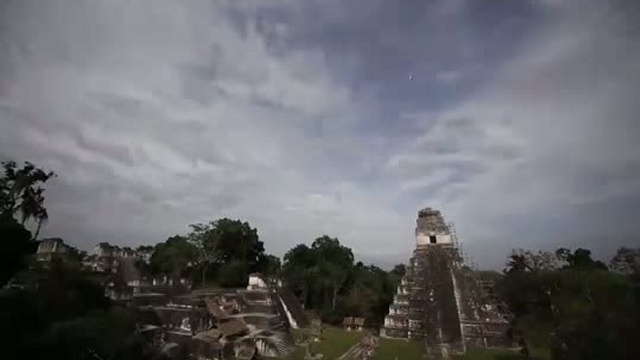 Le ciel des Mayas filmé à Tikal смотреть онлайн