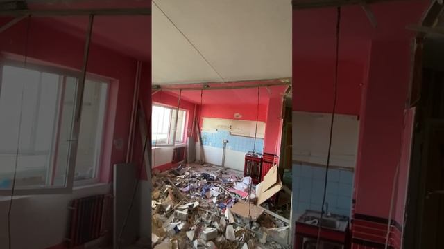 Ремонт день за днем, 6 день #shorts смотреть онлайн