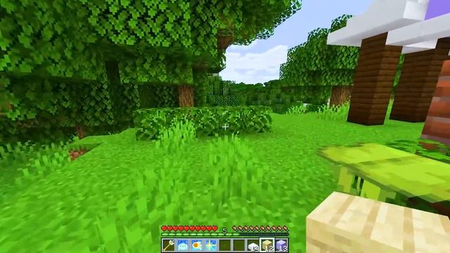 Playing as a GOLDEN GODDESS in Minecraft! смотреть онлайн