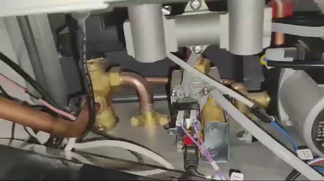 Обзор от монтажника котел Haier TechLine 1.40 Ti , Бош в музей немцам привет смотреть онлайн