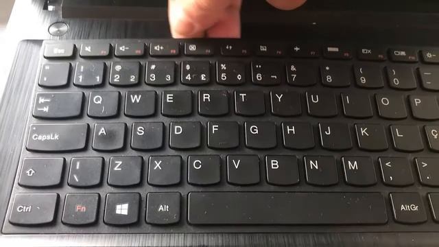 Como Trocar Teclado Notebook Lenovo G40 G70 G80 смотреть онлайн