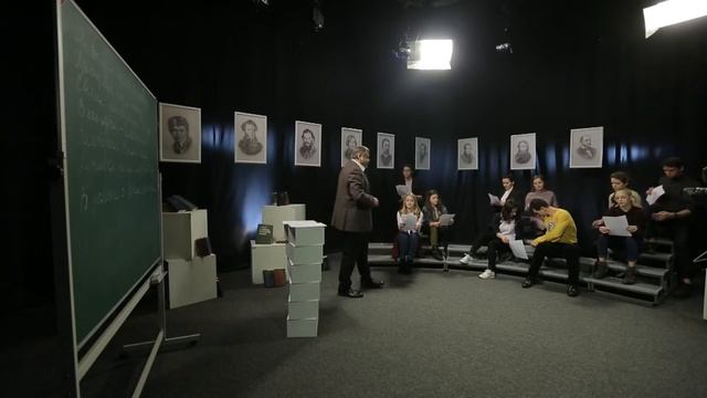 «Старая школа». Работа над стихом (18.04.2019) смотреть онлайн