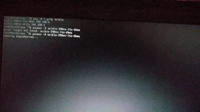Removing nvidia proprietary drivers to resolve a display error on Arch Linux смотреть онлайн
