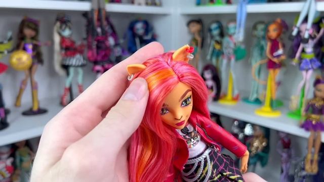Monster High G3 Toralei Stripe doll review! My first G3 Doll! смотреть онлайн