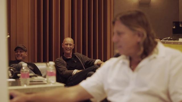 Beth Hart & Joe Bonamassa - Joy (Official Studio Video)