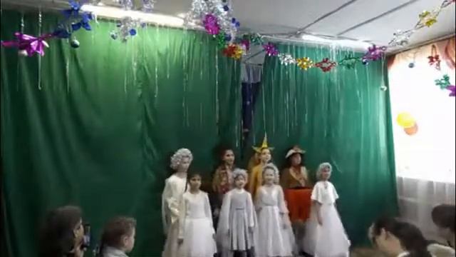 Праздник Рождества в Доме Милосердия г. Волжский смотреть онлайн