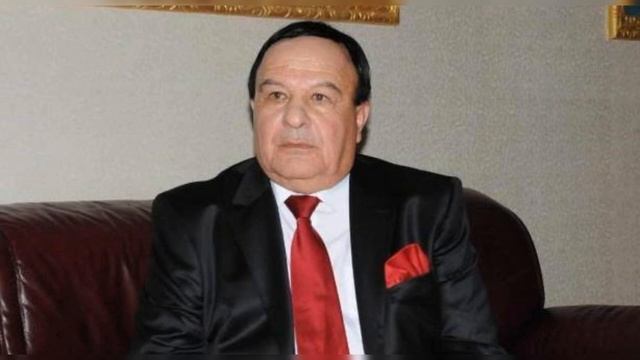 Yalçın Rzazadə - Yaşayır Insan