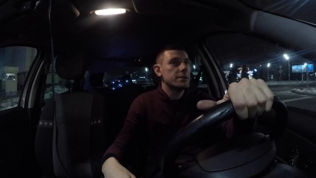 НОВЫЙ ГОД в ТАКСИ// РАБОТАЮ в UBER КИЕВ//НЕ ПОВТОРЯТЬ смотреть онлайн