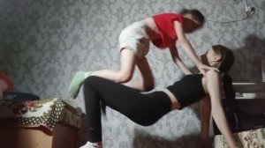 ЙОГА ЧЕЛЛЕНДЖ с сестрой                  #recommended