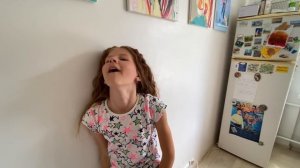 ВЛОГ Встретила своего воробушка / Кира расплела косички / Мама заболела и плачет