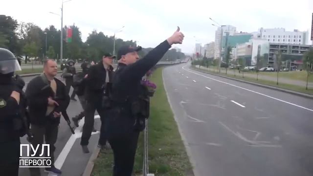 ОМОН ребята спасибо вам, а с ними мы разберемся смотреть онлайн