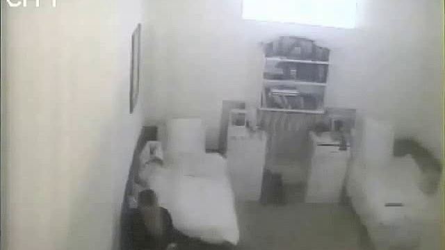 Тимошенко порхает по камере и взасос целуется с адвокатом Власенко смотреть онлайн