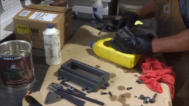 Wen 5" Cross Slide Vise Unboxing and Cleaning смотреть онлайн