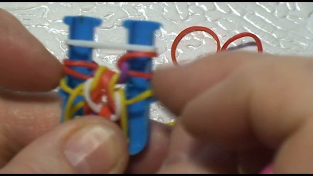 Браслет СЕРДЕЧНЫЙ из резинок на рогатке смотреть онлайн