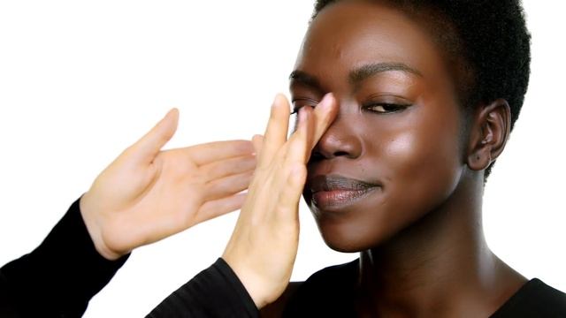 Natural Radiant Longwear Foundation Makeup Tutorial | NARS смотреть онлайн