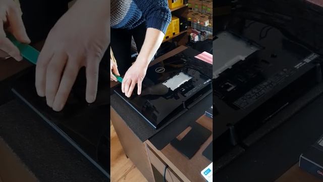 Dell Inspiron 3277 AIO SSD Upgrade смотреть онлайн