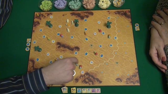 Сквозь пустыню - играем в настольную игру. Through the Desert board game. смотреть онлайн