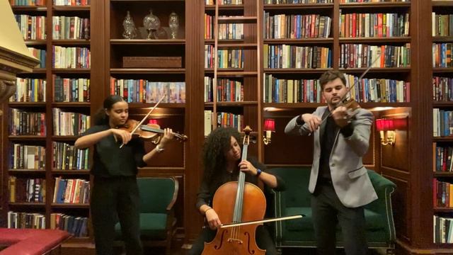 Canon in D by Elope String trio смотреть онлайн